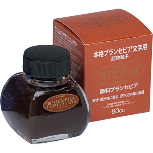 Archiwalny atrament pigmentowy Platinum Sepia 60 ml w butelce z systemem ułatwiającym napełnianie.