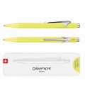 CDNN849-462 Caran d'Ache długopis 849 Neon Yellow - kolekcja limitowana-02.jpg