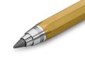Detal chromowanej końcówki ołówka Kaweco Sketch Up z wysuniętym grubym grafitem 5,6 mm.
