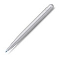 Srebrny aluminiowy długopis Kaweco Liliput z mechanizmem przyciskowym na białym tle.