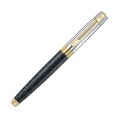 Eleganckie pióro kulkowe Sheaffer 300 Engraved Black GT z grawerowanym korpusem i złotymi elementami.