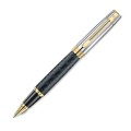 Eleganckie pióro kulkowe Sheaffer 300 Engraved Black GT z grawerowanym korpusem i złotymi elementami.