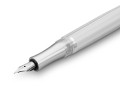 Przezroczyste pióro wieczne Kaweco Student Transparent z widocznym wnętrzem, chromowanym klipem i srebrną stalówką.