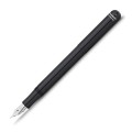 Czarne pióro wieczne Kaweco Liliput Black z anodyzowanego aluminium z zakręcaną skuwką w wersji otwartej i zamkniętej.