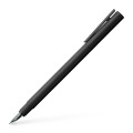 Minimalistyczne, smukłe pióro wieczne Faber-Castell Neo Slim w kolorze czarny mat z metalową skuwką i stalówką.