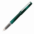 Pióro PLATUNUM PREFOUNTE Dark Emerald z widoczną stalówką.