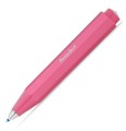 Różowy długopis kieszonkowy Kaweco Skyline Sport Pink ze srebrnym napisem Kaweco Sport na ośmiokątnej obudowie.