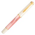 Pióro wieczne Pelikan Classic M200 Cherry Blossom z pastelowym różowym korpusem i białą skuwką.