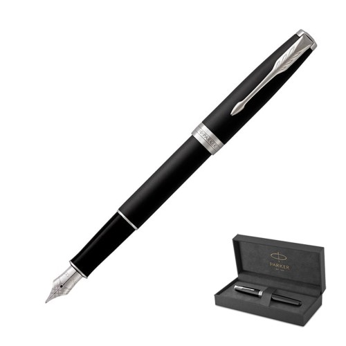 Pióro wieczne Parker Sonnet w kolorze czarny mat ze srebrnymi wykończeniami w grafitowym etui.