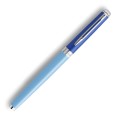 Niebieskie pióro wieczne Waterman Hemisphere Color Block Blue z chromowanymi wykończeniami.