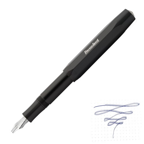 Pióro wieczne Kaweco Sport Calligraphy Black ze stalówką Twin z charakterystycznym podwójnym nacięciem.