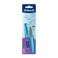 Pióro wieczne Pelikan Twist Frosted Blue zapakowane w blister wraz z dwoma nabojami atramentu.