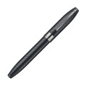 Pełny widok pióra wiecznego Sheaffer Legacy Chevron Matte Black na białym tle.
