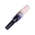 benu-pixie-plum-cream-pioro-wieczne-zamkniete-tlo-biale