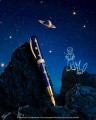 Pióro wieczne Visconti Le Petit Prince na tle rozgwieżdżonego nieba z grafiką Małego Księcia i lisa.
