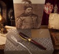 Eleganckie pióro wieczne Visconti Stefan Batory na zamkniętym pudełku prezentowym z zakładką.