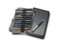 Wnętrze skórzanego etui Sheaffer na 12 piór z elastycznymi uchwytami