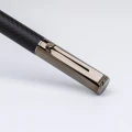 Magnetyczna skuwka i uchwyt pióra Monteverde Ritma Matte Carbon Fiber