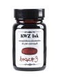 Butelka 60 ml atramentu KWZ Ink brązowego 3 z ciemnobrązową etykietą i próbką koloru.