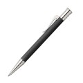 Luksusowy czarny długopis Graf von Faber-Castell Guilloche Black z grawerowanym korpusem i rodowanymi elementami.